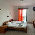 Aparthotel Apollon 2*
