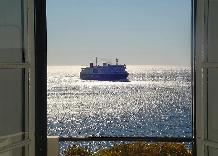 Apollon Aparthotel 2*